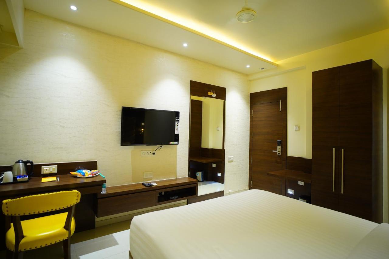 Orange Tree Hotels Nagpur Buitenkant foto